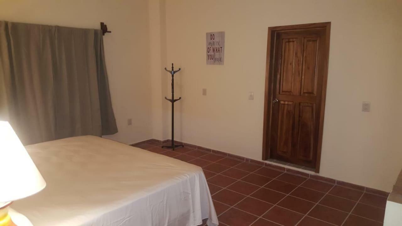Casa Palmito Cerca De La Playa Villa เยลาปา ภายนอก รูปภาพ