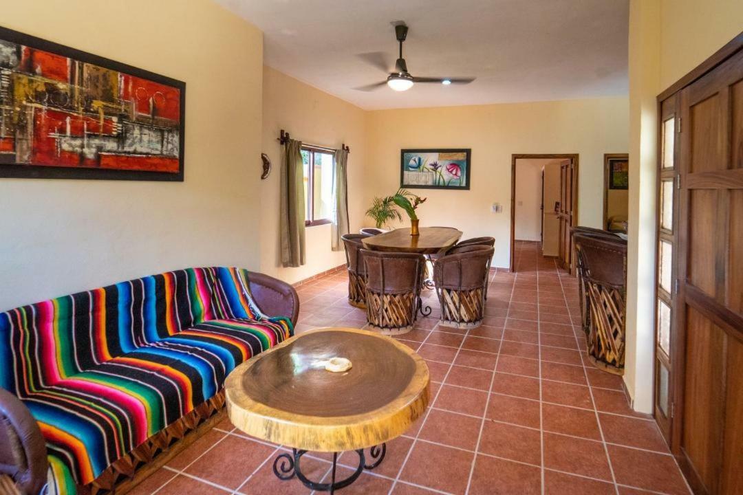 Casa Palmito Cerca De La Playa Villa เยลาปา ภายนอก รูปภาพ